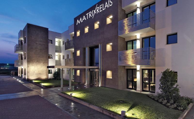 Aparthotel Matrix & 4*